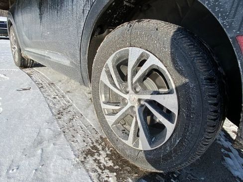 Certified 2023 Buick Envision Essence image 10