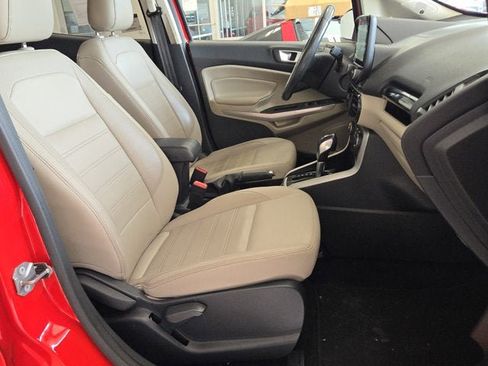 Used 2019 Ford EcoSport Titanium FWD image 4