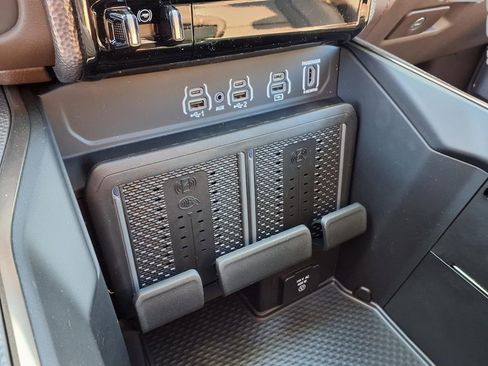 New 2026 RAM 1500 Limited AWD/4WD image 7