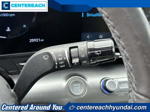 Used 2024 Hyundai Kona Limited AWD/4WD image 24