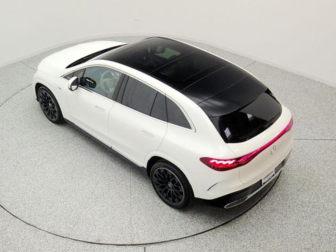 Used 2024 Mercedes-Benz EQE AMG 4MATIC SUV image 28