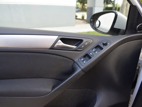 Used 2013 Volkswagen Golf TDI image 74