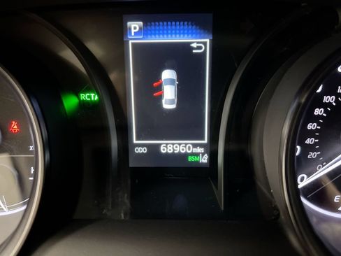 Used 2023 Toyota Camry SE w/ Audio Upgrade Package FWD image 13
