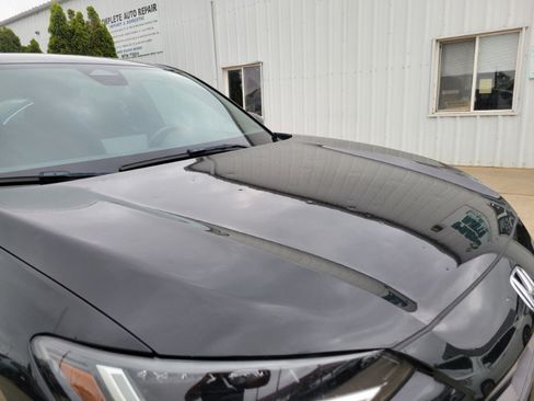 Used 2023 Honda HR-V Sport image 10