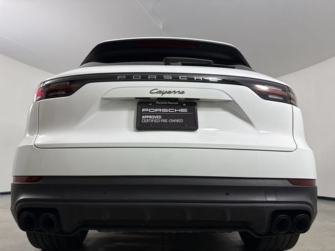 Certified 2023 Porsche Cayenne Platinum Edition AWD/4WD image 19