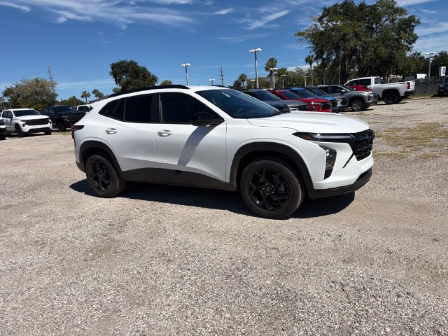 New 2026 Chevrolet Trax LT w/ Driver Confidence Package FWD image 14