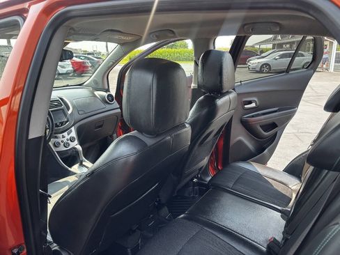 Used 2016 Chevrolet Trax LT w/ LT Convenience Package FWD image 18