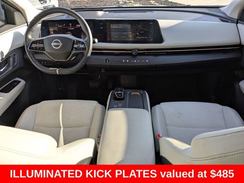 Used 2023 Nissan Ariya AWD image 24