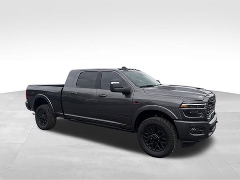 Used 2025 RAM 2500 Limited AWD/4WD image 26