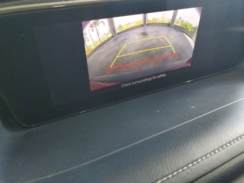 Used 2020 MAZDA CX-30 FWD w/ Preferred Package image 26