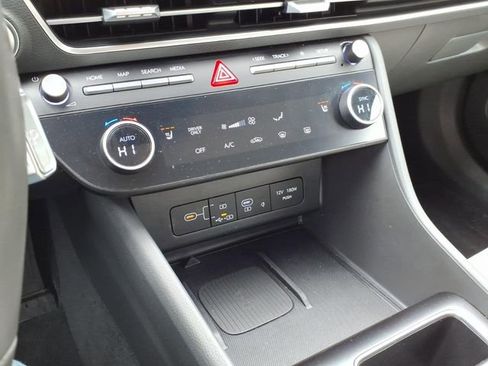 Used 2025 Hyundai Sonata SEL image 22