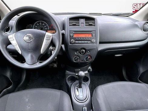 Used 2017 Nissan Versa S Plus image 7