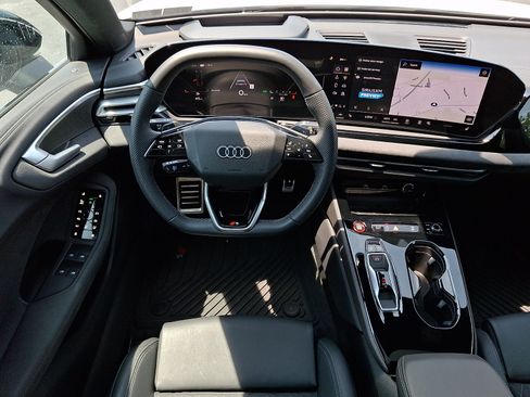 Used 2025 Audi S5 Premium Plus w/ Premium Plus Package AWD/4WD image 12