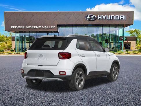 New 2025 Hyundai Venue Limited image 2