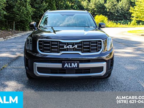Used 2025 Kia Telluride S FWD image 8