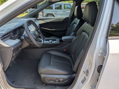 New 2026 Jeep Cherokee Limited AWD/4WD image 9