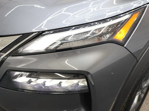 Used 2023 Nissan Rogue S AWD/4WD image 28