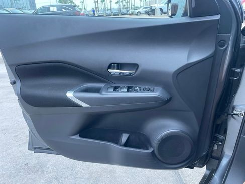 Certified 2024 Nissan Kicks SV FWD image 9