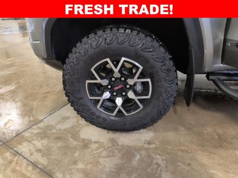 Used 2024 GMC Canyon AT4X AWD/4WD image 27
