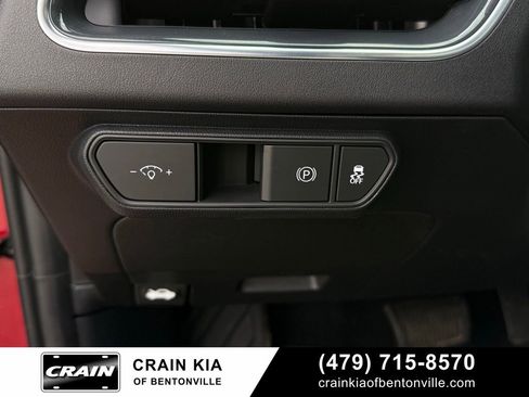 Certified 2025 Kia K4 GT-Line w/ GT-Line Sunroof Package FWD image 12