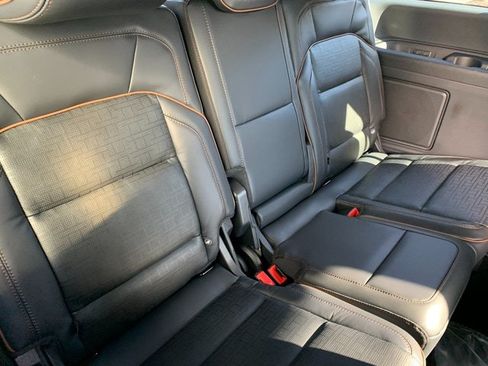New 2026 Lincoln Navigator Black Label AWD/4WD image 14