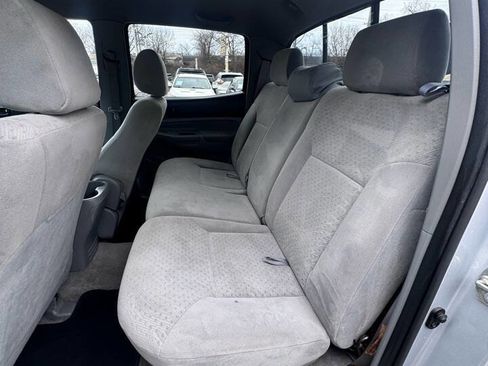 Used 2006 Toyota Tacoma PreRunner image 14