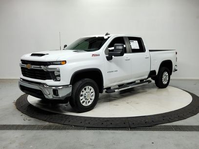 Used 2025 Chevrolet Silverado 2500 LT