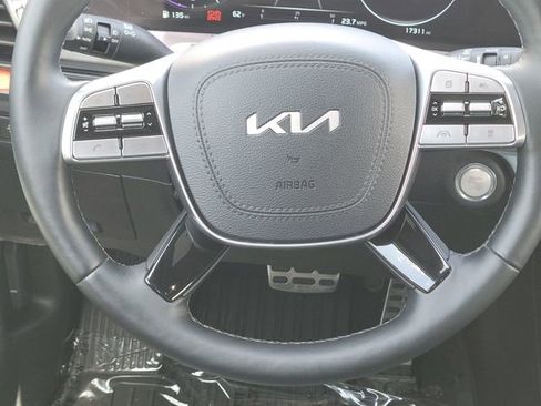 Used 2024 Kia Telluride SX Prestige X-Pro AWD/4WD image 14