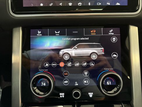 Used 2018 Land Rover Range Rover Supercharged AWD/4WD image 21