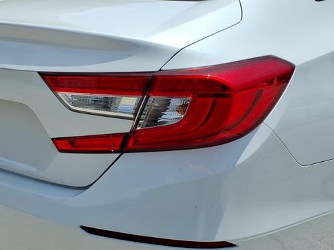 Used 2020 Honda Accord LX image 13