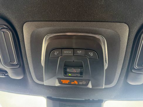 Used 2024 Toyota Corolla SE FWD image 16