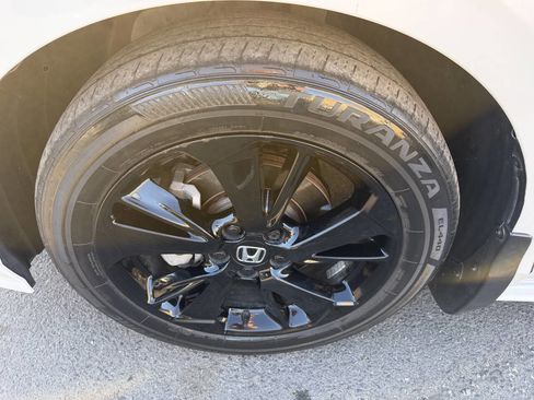 Used 2023 Honda Odyssey Sport image 16