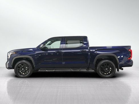 Used 2026 Toyota Tundra Limited AWD/4WD image 2