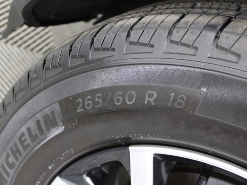 Used 2024 Jeep Grand Cherokee Limited image 34