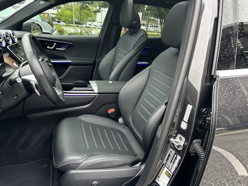 Certified 2025 Mercedes-Benz GLC 300 4MATIC image 23