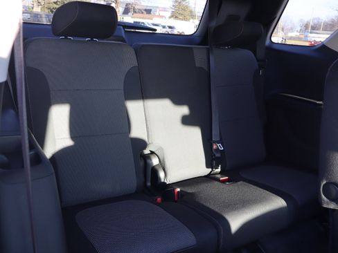 Used 2019 Chevrolet Traverse LT image 12