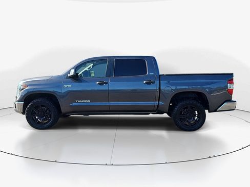 Used 2019 Toyota Tundra SR5 AWD/4WD image 7