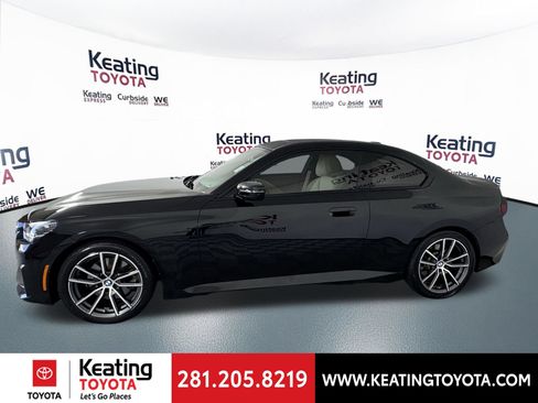 Used 2024 BMW 230i Coupe w/ Convenience Package RWD image 8