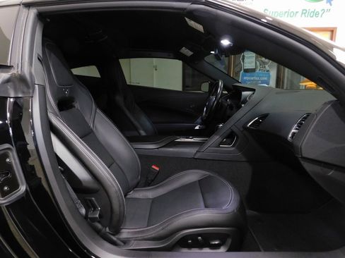 Used 2018 Chevrolet Corvette Z06 image 96