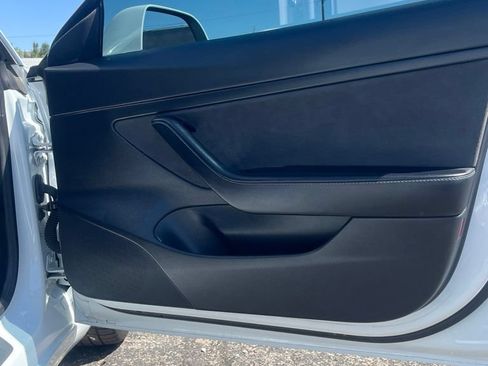 Used 2020 Tesla Model 3 Standard Range Plus RWD image 12
