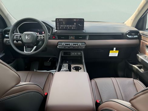 New 2026 Honda Pilot Elite image 16