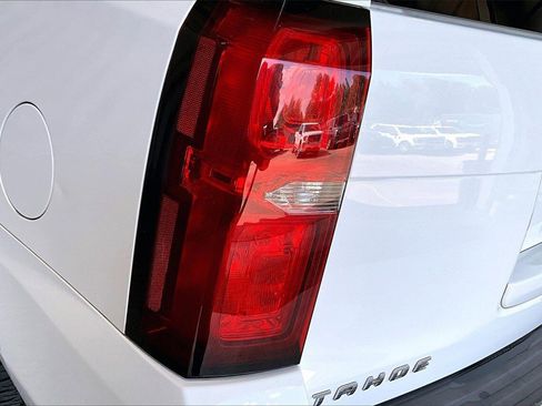 Used 2016 Chevrolet Tahoe LT image 13