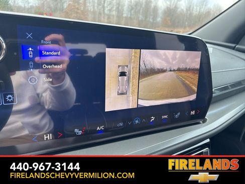 New 2026 Chevrolet Traverse LT w/ Driver Confidence Package image 27