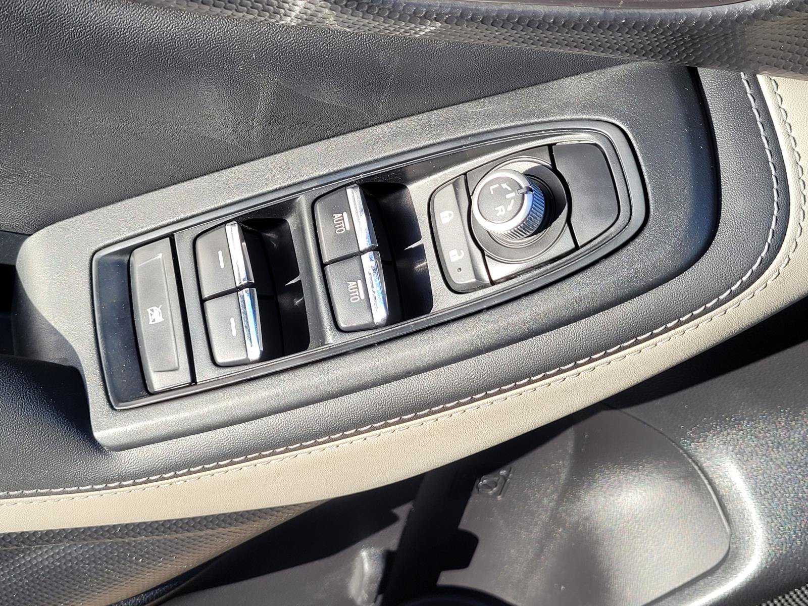 Used 2022 Subaru Forester Limited AWD/4WD image 26