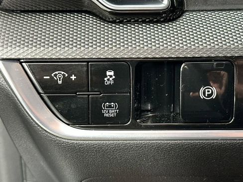 Used 2023 Kia Sportage LX image 22