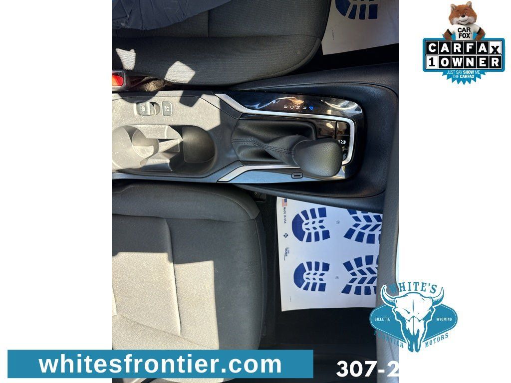 Used 2024 Toyota Corolla LE FWD image 21