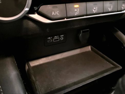 Used 2023 Nissan Altima 2.5 SV AWD/4WD image 31