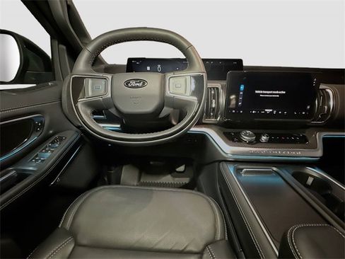 New 2025 Ford Expedition Platinum w/ Stealth Performance Package image 27