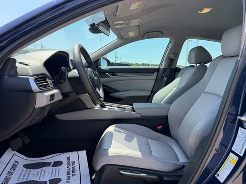 Used 2020 Honda Accord LX image 19