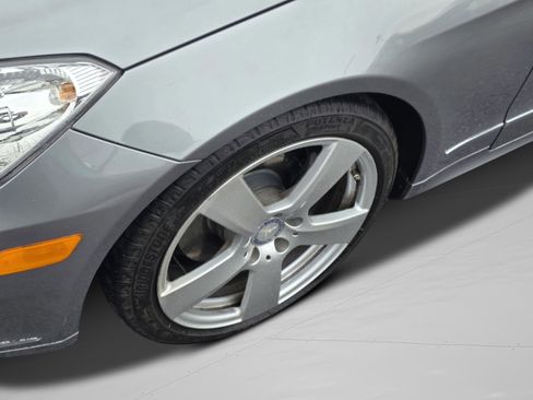 Used 2013 Mercedes-Benz E 350 Cabriolet image 28